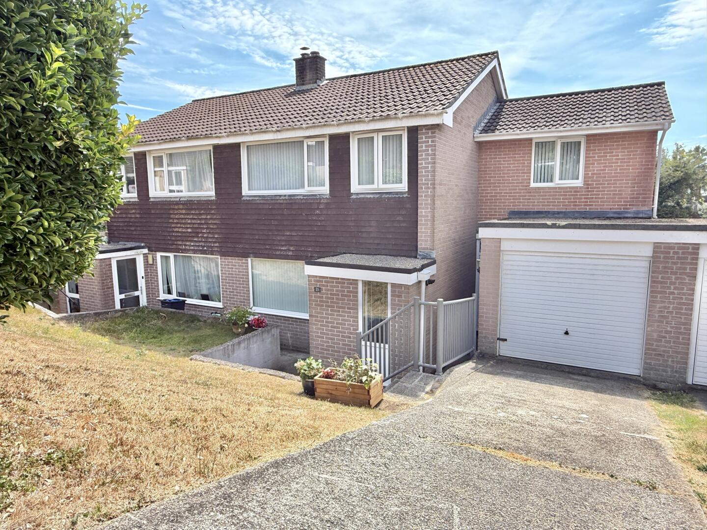 4 bed property in Bedruthan Avenue, Truro